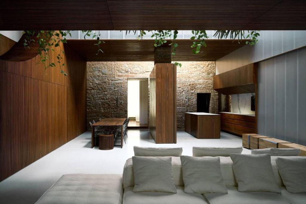 Apartment 750 Eur - Unique Design 4 Bed Apartment Florenz