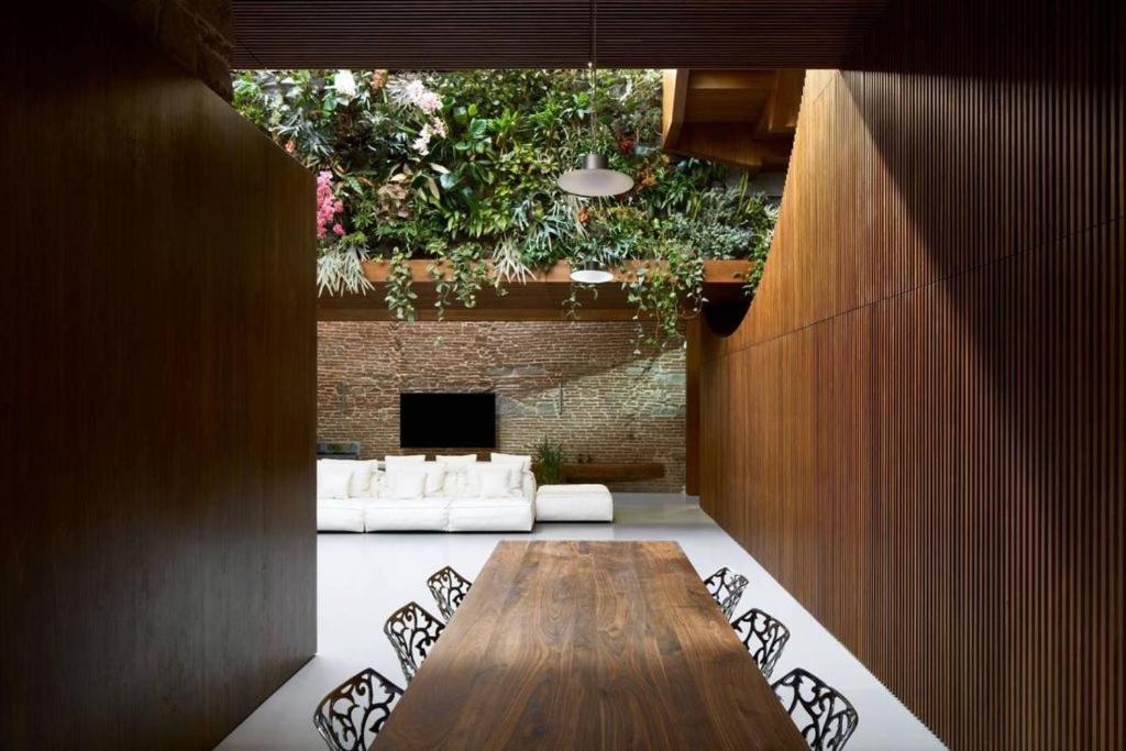 750 Eur - Unique Design 4 Bed Apartment Florenz